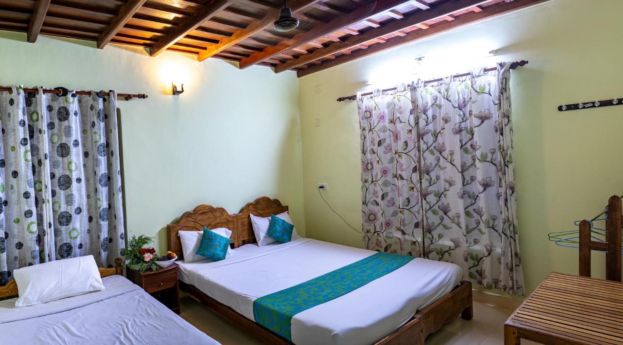 Kalpavanam Heritage Resort Thekkady Habitación foto