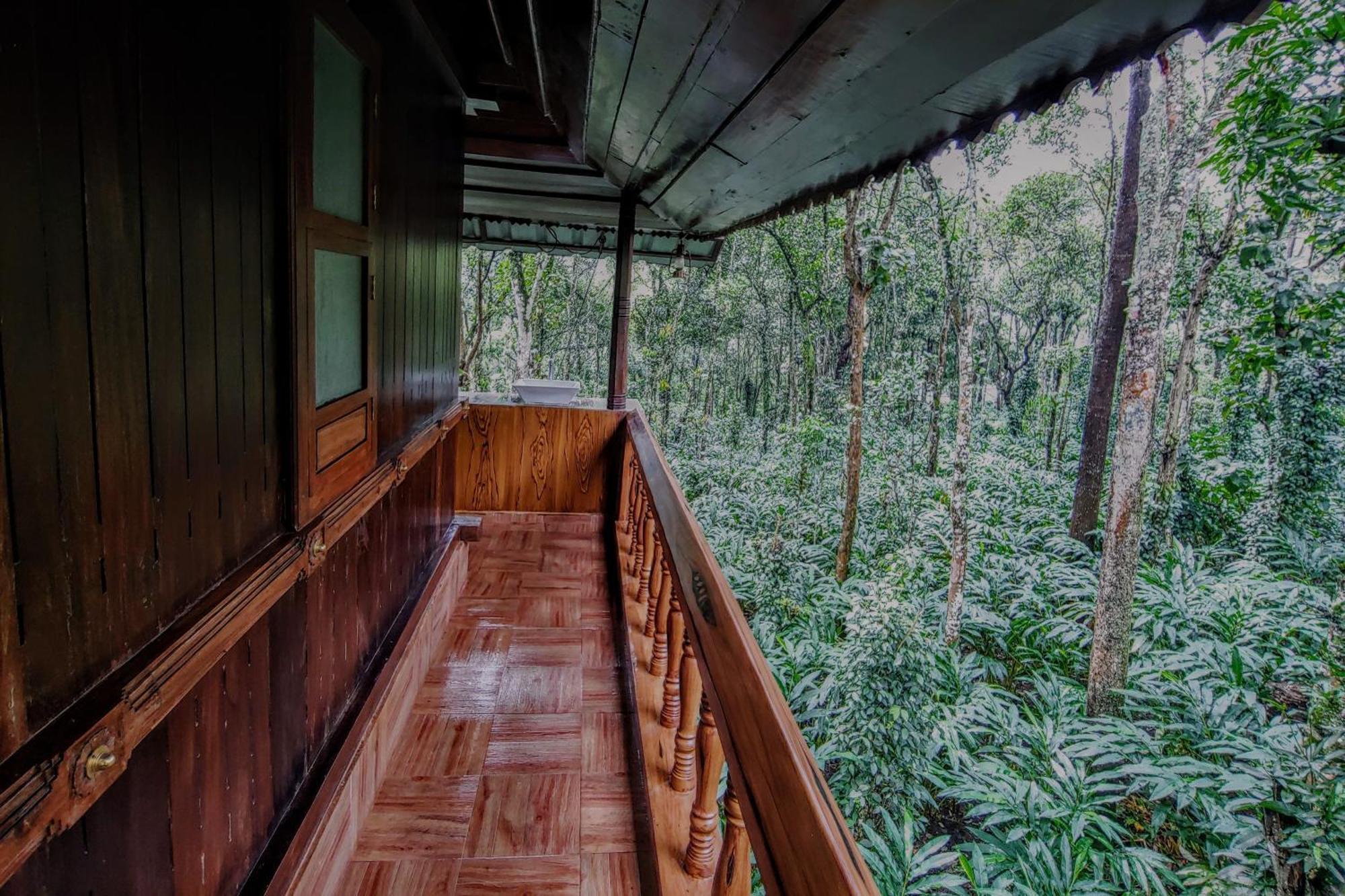 Kalpavanam Heritage Resort Thekkady Habitación foto