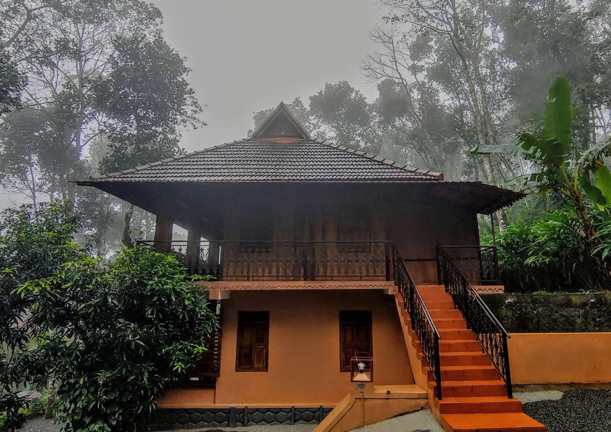 Kalpavanam Heritage Resort Thekkady Habitación foto